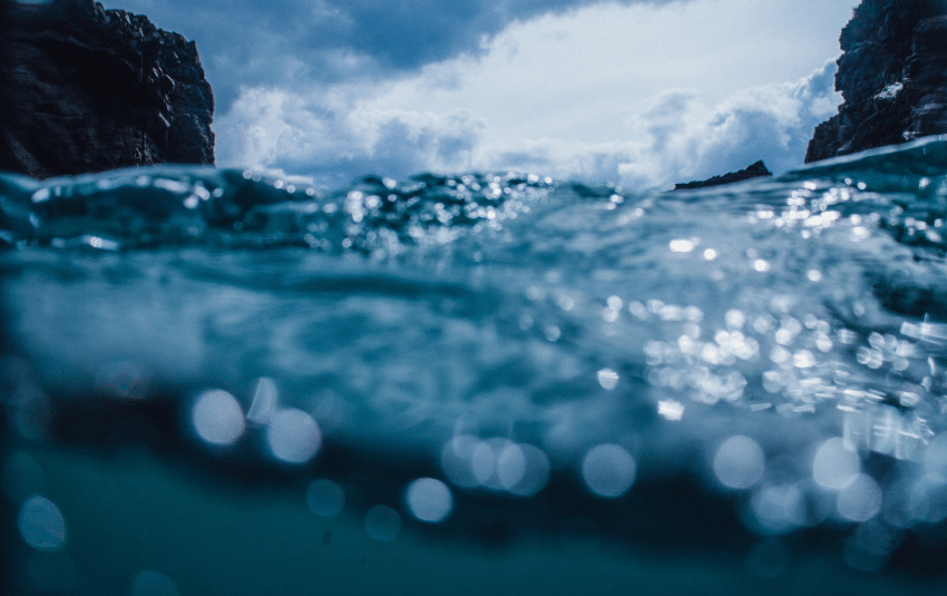 mer-vague-bleu-zwang-siarnowski-avocat